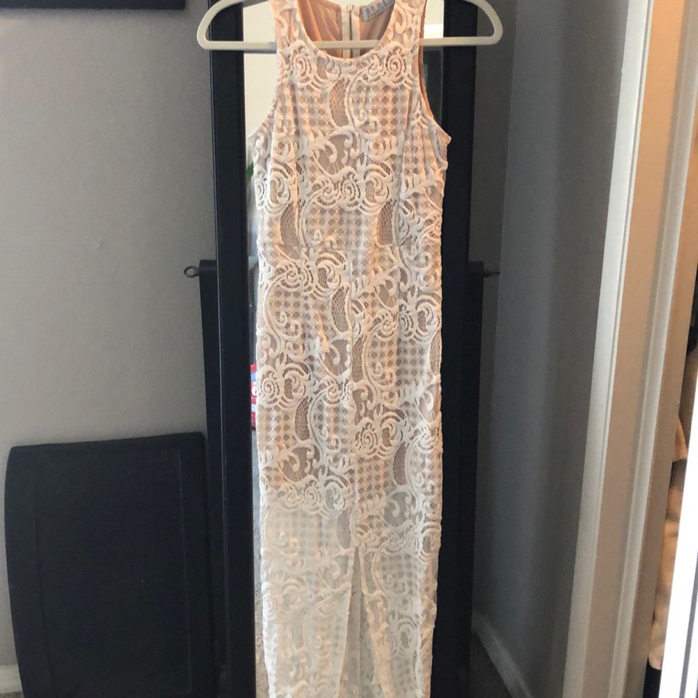 Lace dress